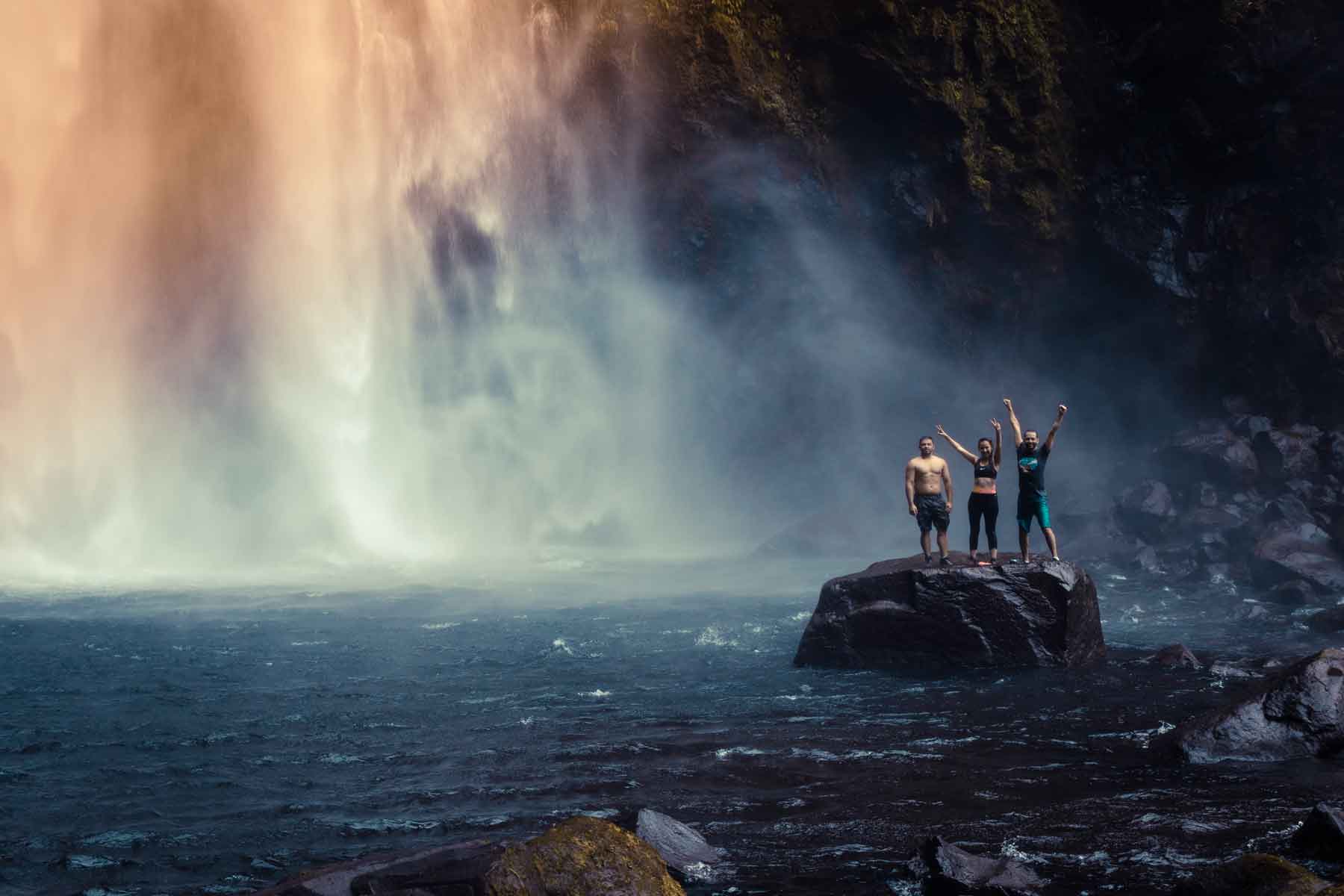 Río Blanco Waterfall - Guapiles