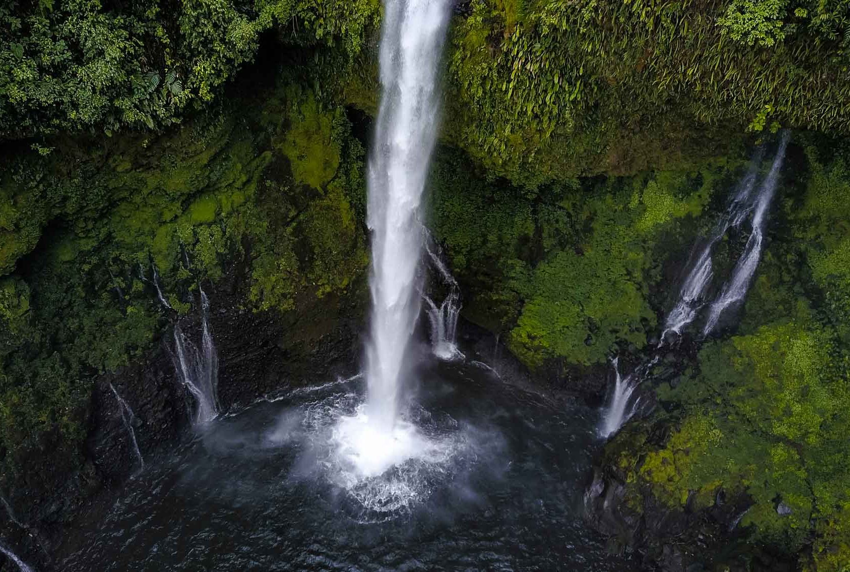 Dos Novillos Waterfall