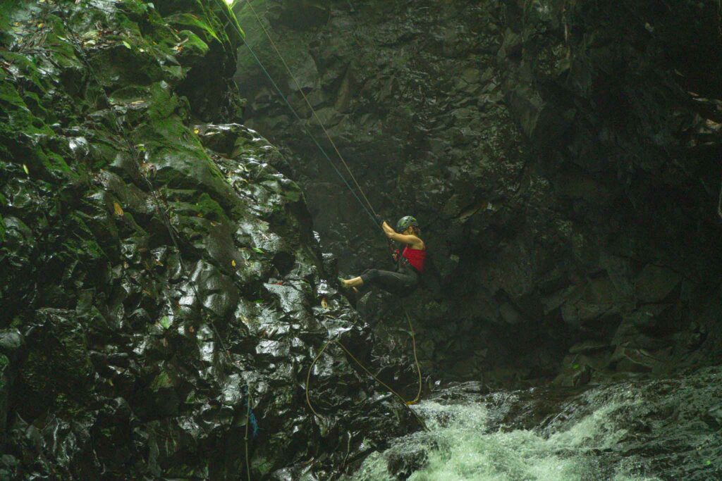 Canyoning - Ecolirios Costa Rica