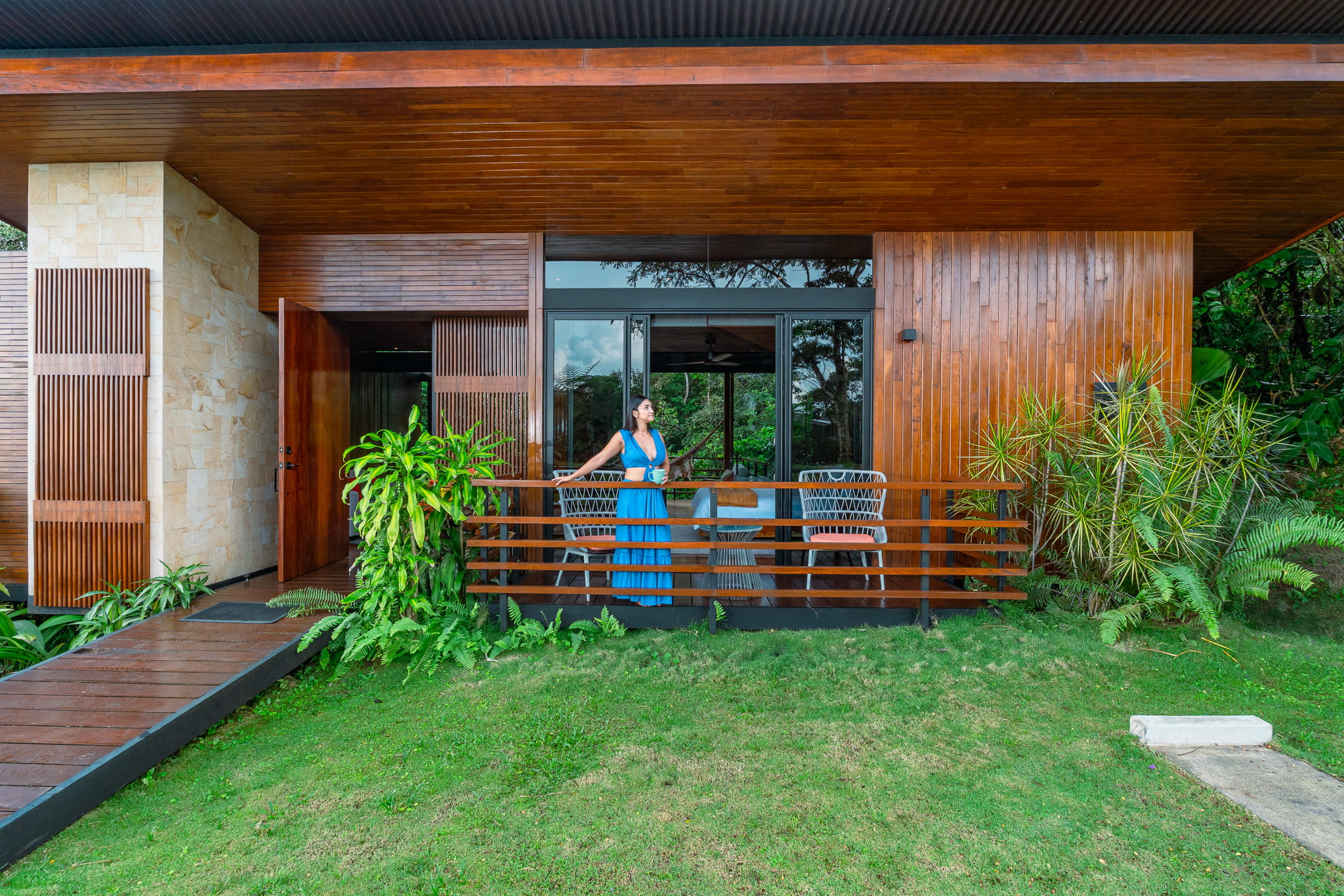 Why Is a Small Hotel in Costa Rica Better Than a Resort?