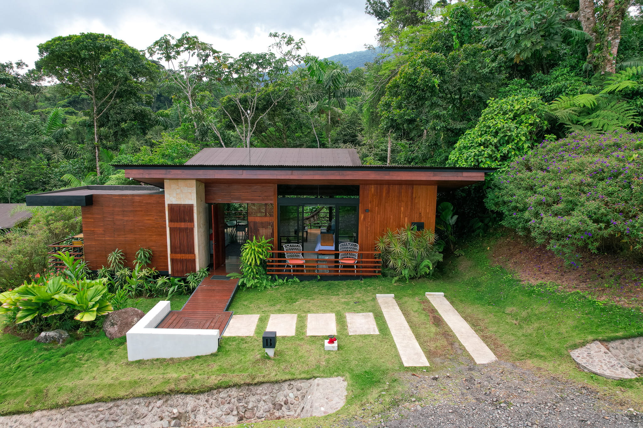 Eco lodge in Costa Rica: Discover the ultimate luxury eco retreat at Ecolirios Hotel & Boutique