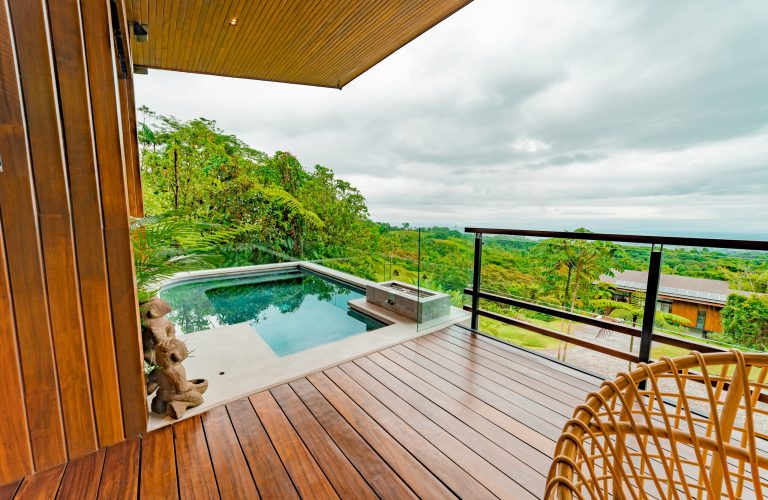 Luxury Villas in Costa Rica Rainforest - Ecolirios Hotel & Villas